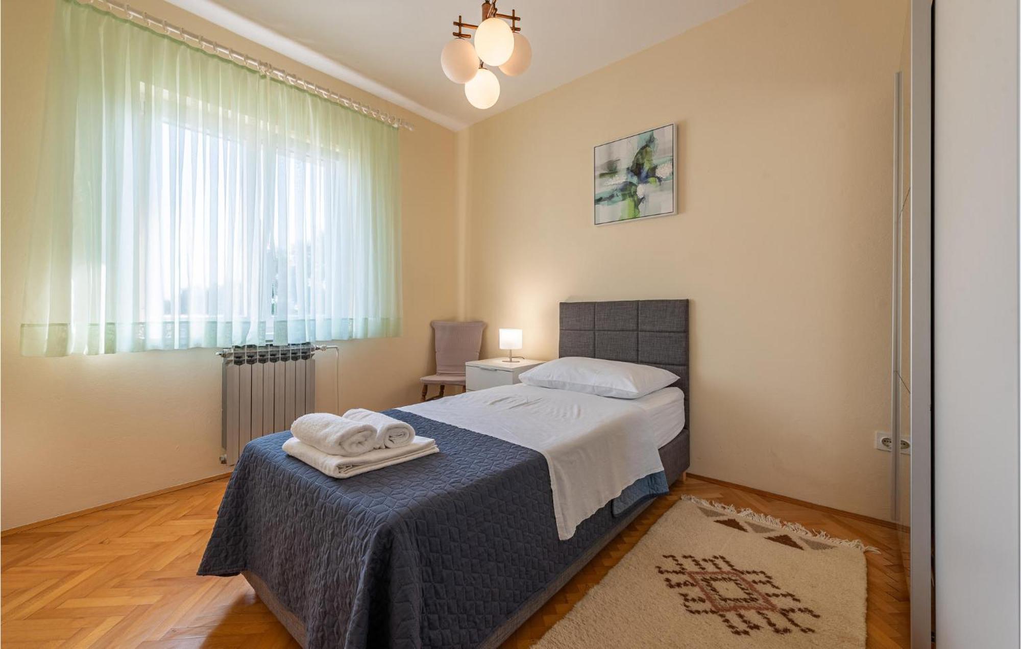 Cozy Apartment In Zadar With Wifi Экстерьер фото