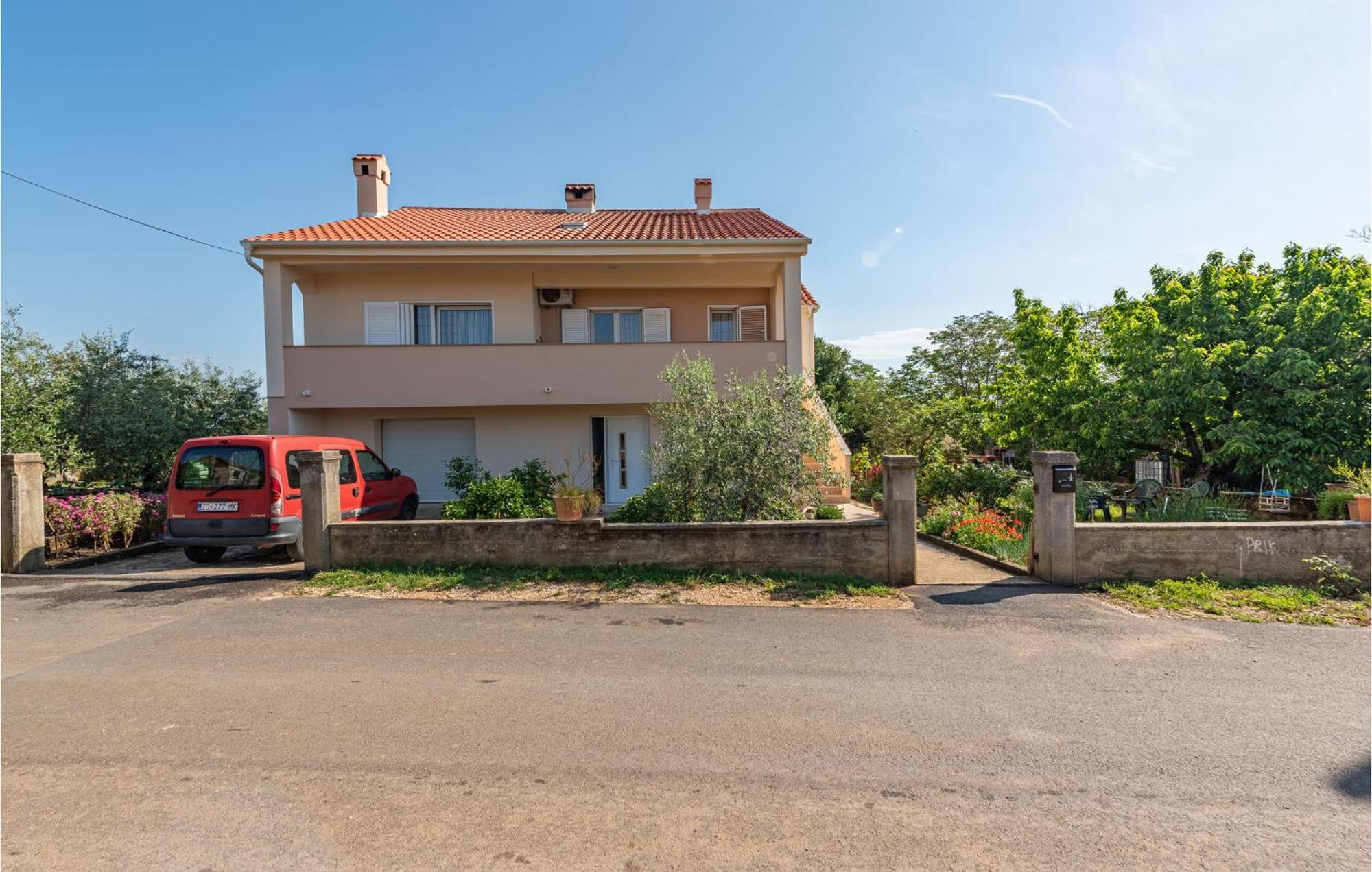 Cozy Apartment In Zadar With Wifi Экстерьер фото